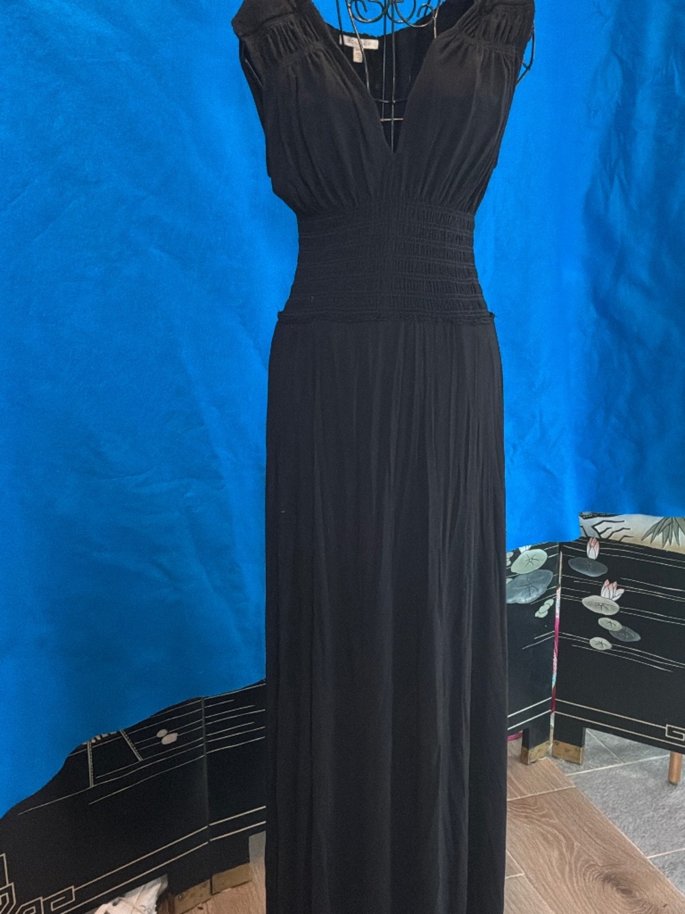 Bordeaux Sleeveless Plunge V-Neck Smocked Waist Maxi Dress - Black" xlong, med